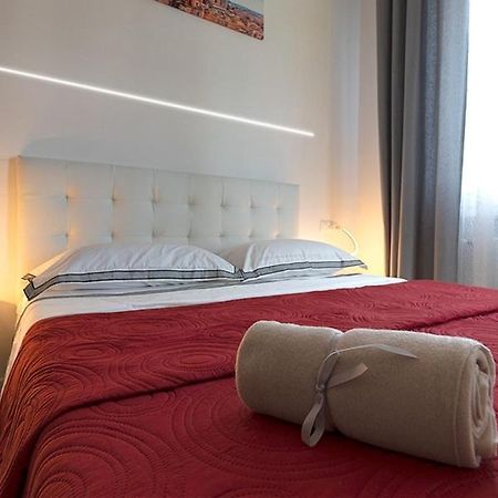 Triumvirato Rooms Bologna Eksteriør bilde